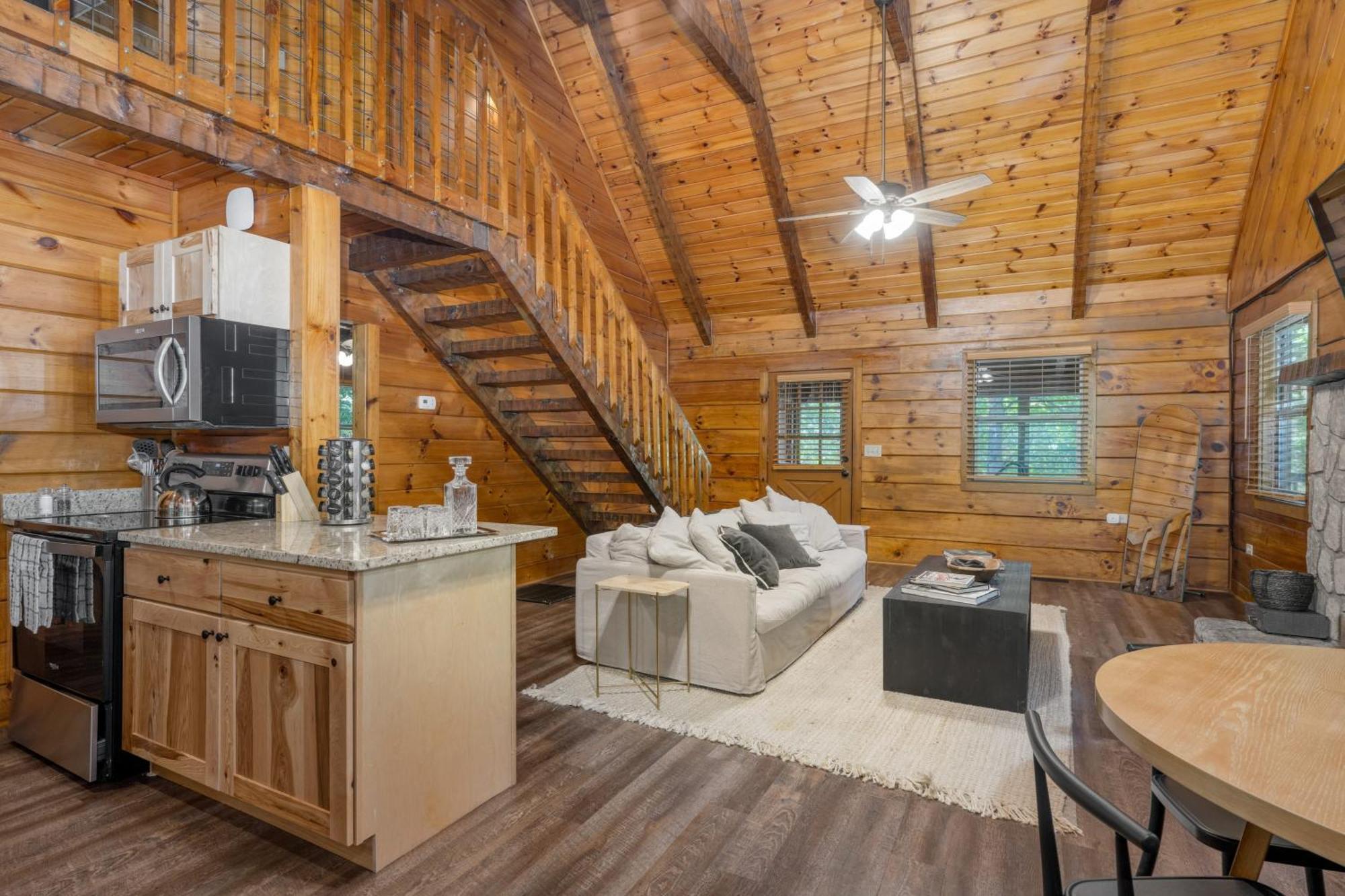 Dudley IV By Avantstay Cosy Cabin W Hot Tub Sweeping Views Pigeon Forge Zewnętrze zdjęcie