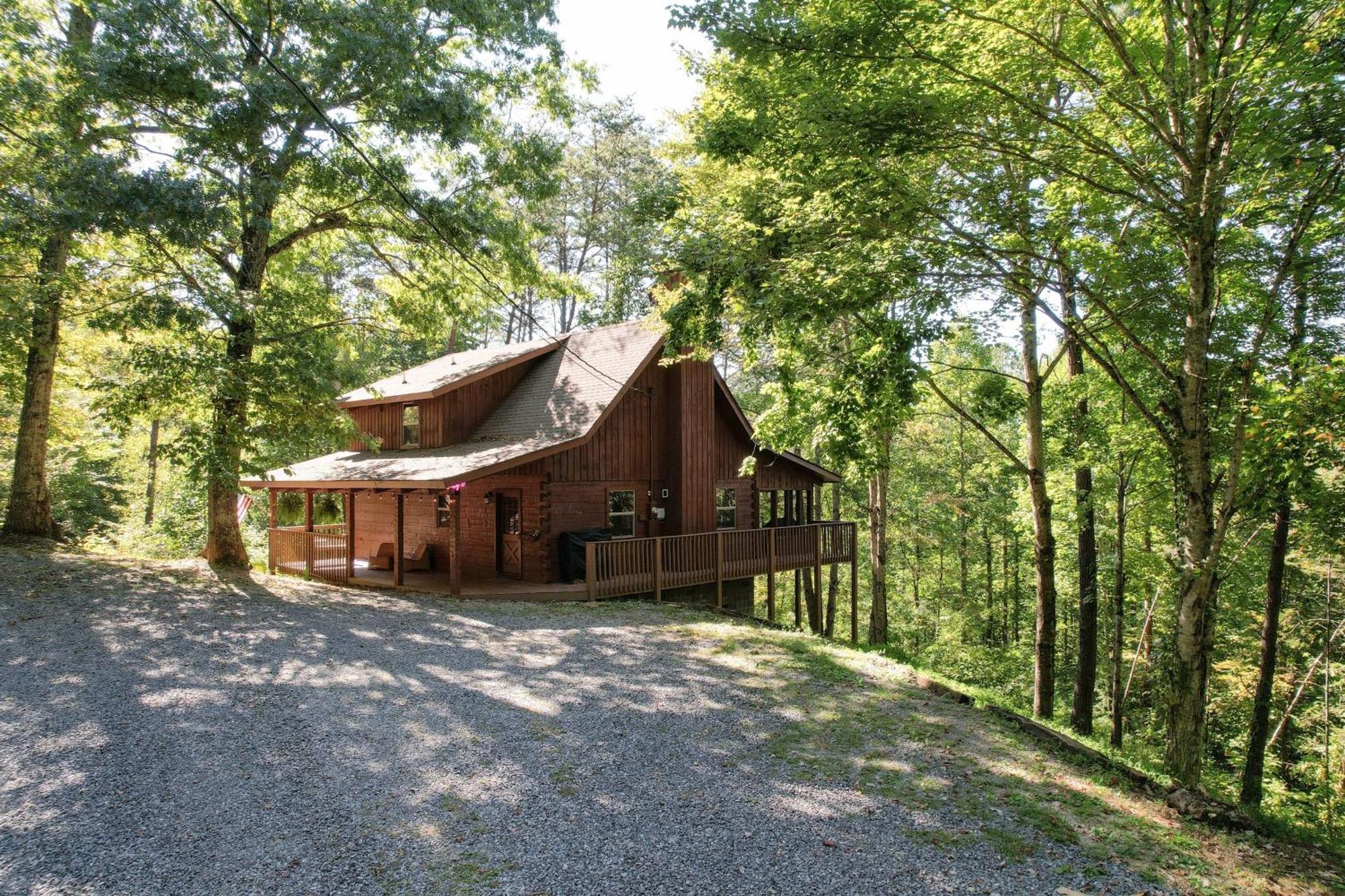 Dudley IV By Avantstay Cosy Cabin W Hot Tub Sweeping Views Pigeon Forge Zewnętrze zdjęcie